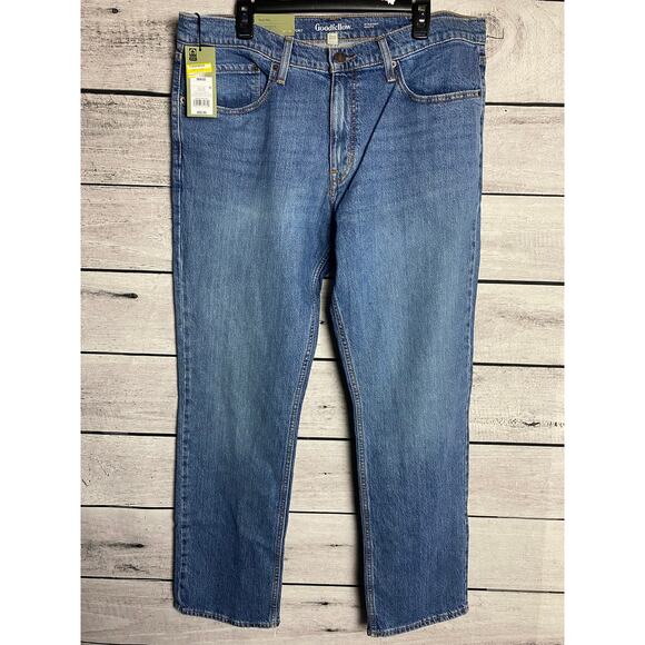 NWT Men's Goodfellow Straight Fit Medium Wash Jeans- 38x32 - Picture 1 of 4